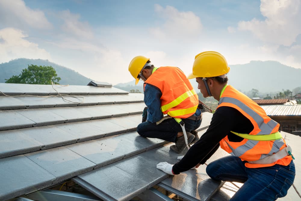 roof repair in Pleasant Run Farm OH